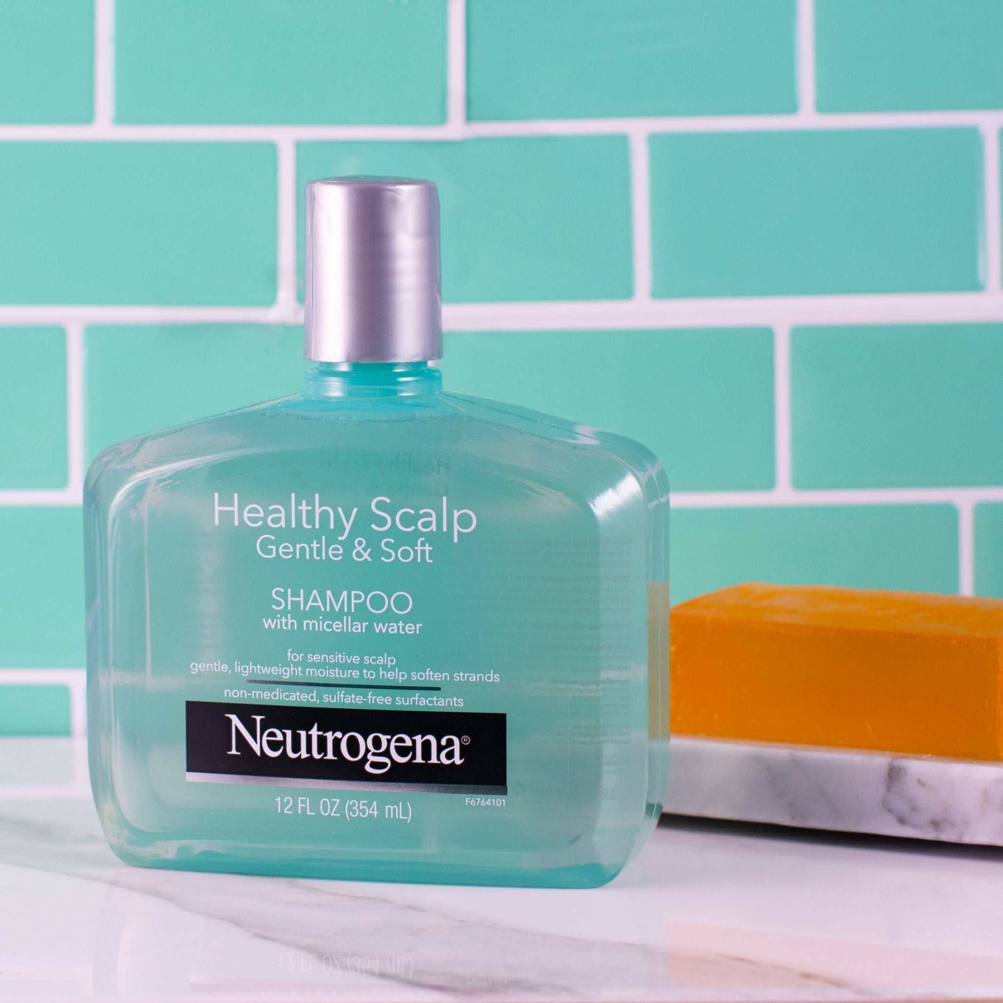 Neutrogena Shampoo Limpiador Suave Agua Micelar